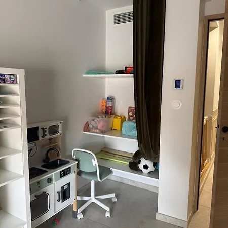 Family House Apartment Bessan